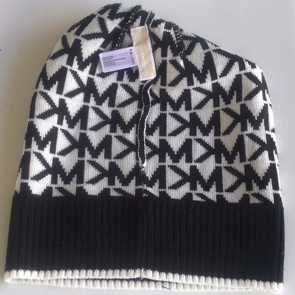 Michael Kors MK logo black white contrast beanie - Picture 7 of 15